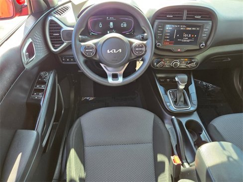 Used 2023 Kia Soul LX w/ Option Group 015 image 15