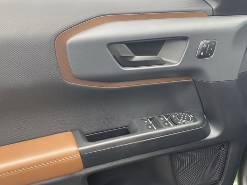 Certified 2023 Ford Bronco Sport Outer Banks w/ Tech Package image 13