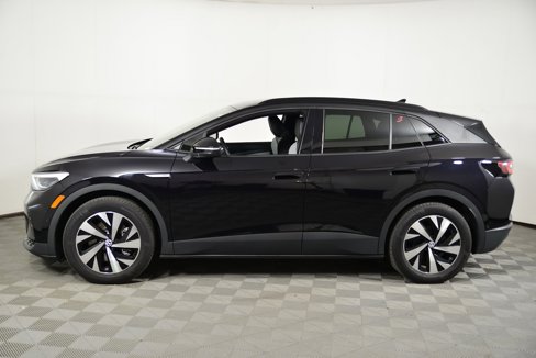 Used 2023 Volkswagen ID.4 Pro image 2