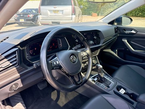 Used 2019 Volkswagen Jetta SEL image 9