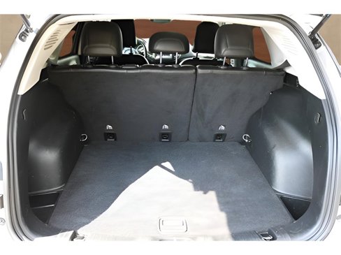 Used 2019 Jeep Compass Latitude image 16