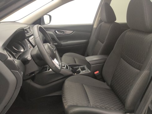 Used 2018 Nissan Rogue SV image 17