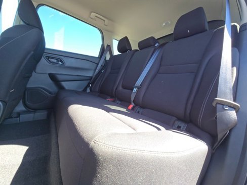 New 2025 Nissan Rogue S image 19