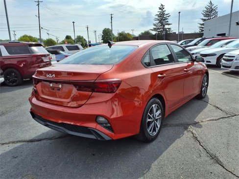 Certified 2023 Kia Forte LXS image 7