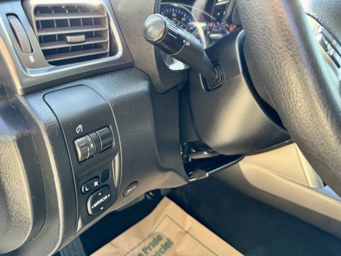 Used 2012 Subaru Forester 2.5X Premium w/ Popular Pkg 3 image 26