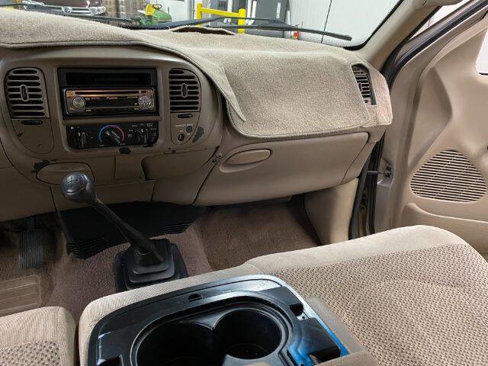 Used 2001 Ford F150 XLT image 18