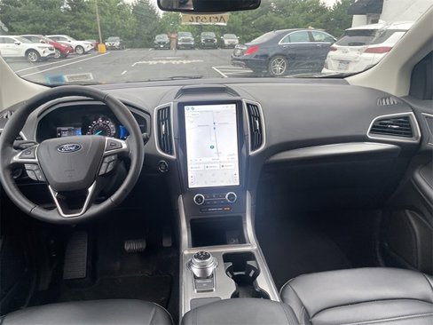 Used 2022 Ford Edge SEL w/ Convenience Package image 10
