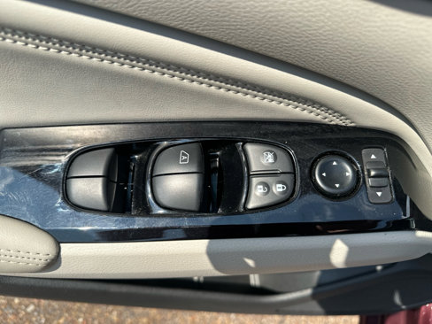 Used 2023 Nissan Altima 2.5 SL image 17