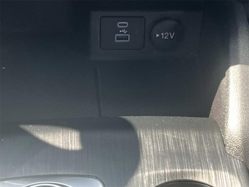 Used 2022 Ford Escape SE image 22