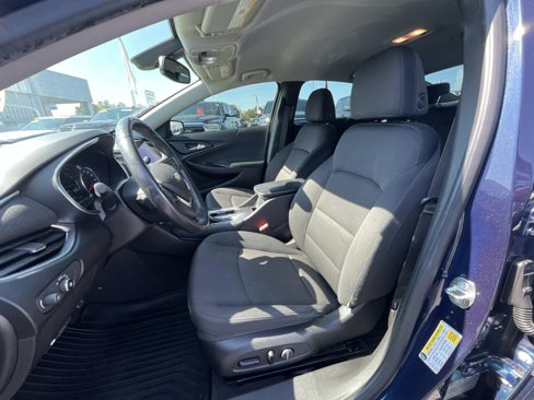 Used 2016 Chevrolet Malibu LT image 11
