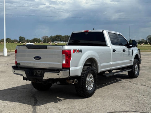 Used 2017 Ford F250 XLT w/ XLT Value Package image 5