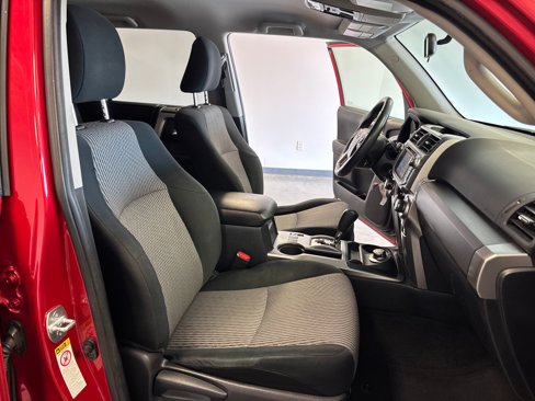 Used 2017 Toyota 4Runner SR5 image 37