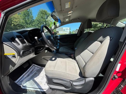 Used 2014 Kia Forte EX image 10