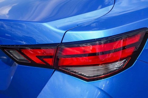 New 2025 Nissan Sentra SV image 8