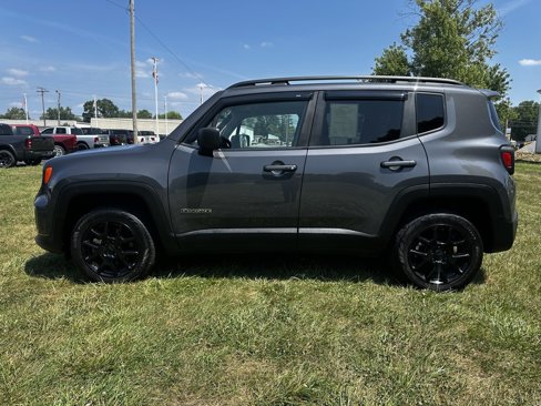 Used 2022 Jeep Renegade Latitude w/ Convenience Group image 7