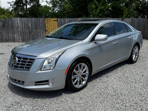 Used 2013 Cadillac XTS Luxury image 6