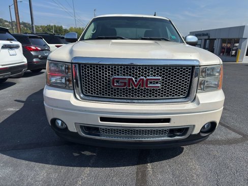 Used 2013 GMC Sierra 1500 Denali image 2
