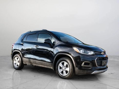 Used 2019 Chevrolet Trax LT w/ LT Convenience Package image 1