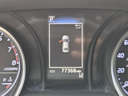 Used 2018 Toyota Camry SE image 31