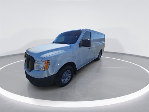 Used 2020 Nissan NV 2500 SV image 4
