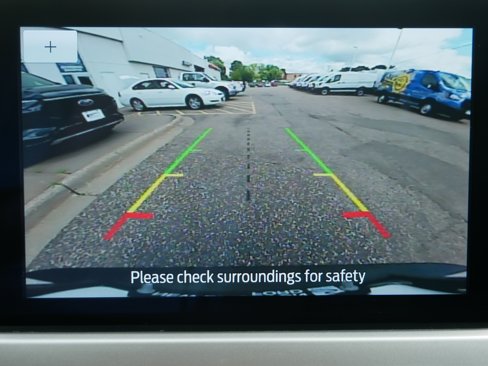 Used 2020 Ford Escape SE image 19