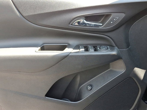 Certified 2023 Chevrolet Equinox LT image 9