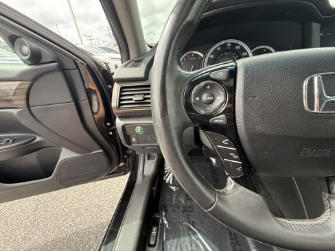 Used 2016 Honda Accord EX-L image 21