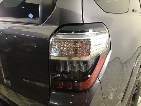 Used 2021 Toyota 4Runner Limited image 25