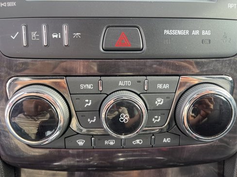 Used 2017 Buick Enclave Leather image 28