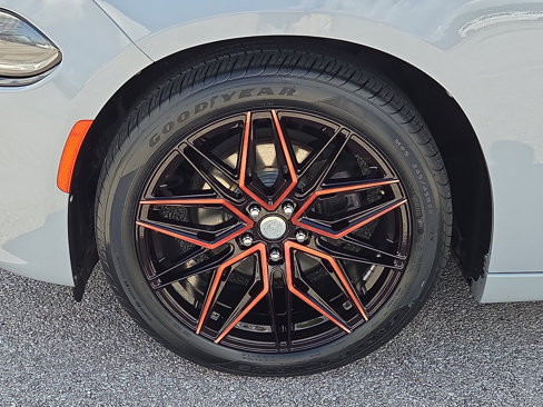 Used 2021 Dodge Charger SXT w/ Blacktop Package image 7