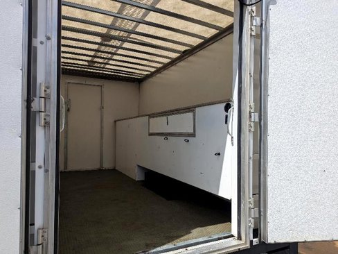 Used 2022 Chevrolet Express 3500 w/ Power Convenience Package image 11