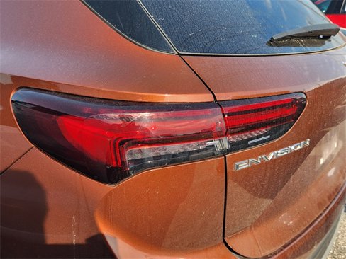 Used 2022 Buick Envision Essence w/ Safety Package image 7