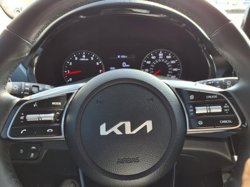 Used 2023 Kia Seltos Nightfall Edition image 24