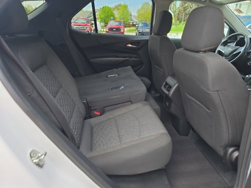 Used 2018 Chevrolet Equinox LT image 37