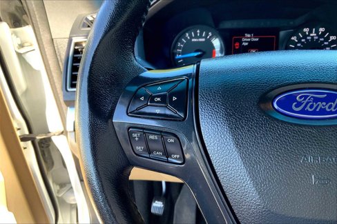 Certified 2016 Ford Explorer XLT image 19