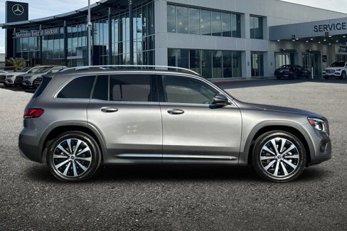 Certified 2021 Mercedes-Benz GLB 250 4MATIC image 3