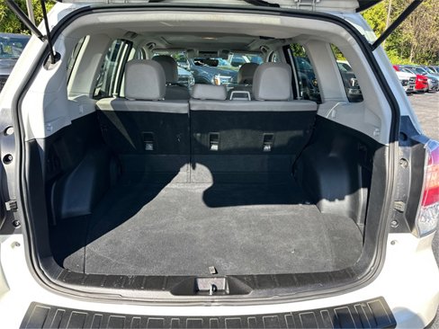 Used 2017 Subaru Forester 2.5i Limited image 11