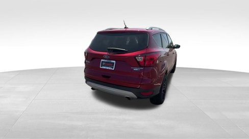 Used 2019 Ford Escape Titanium image 35