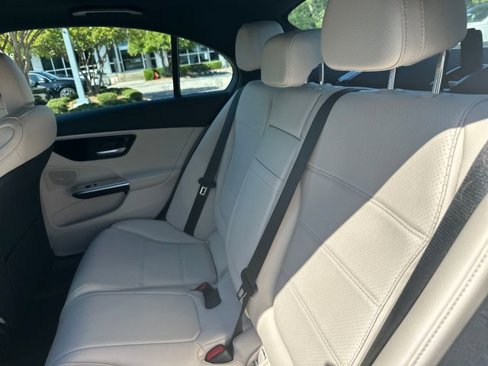 Used 2025 Mercedes-Benz C 300 Sedan image 21
