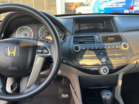 Used 2008 Honda Accord LX-P image 17