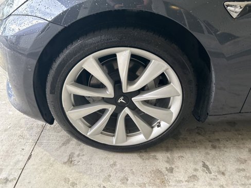 Used 2020 Tesla Model 3 Long Range image 15