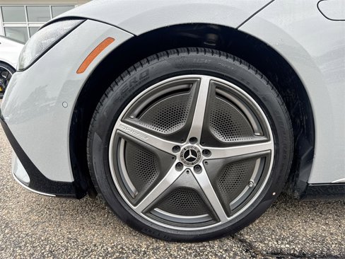 Certified 2023 Mercedes-Benz EQE 350+ 4MATIC Sedan w/ Exclusive Trim Package image 10