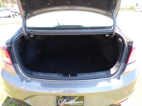 Used 2019 Hyundai Elantra SEL image 5