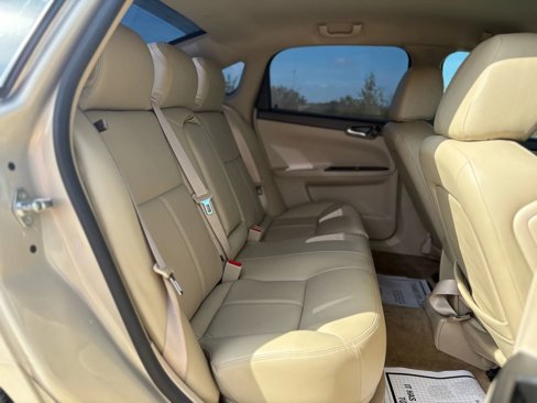 Used 2011 Chevrolet Impala LT image 12