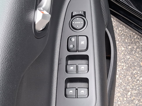 Used 2023 Kia Rio LX image 24