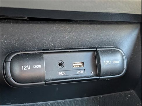 Used 2016 Kia Soul image 16
