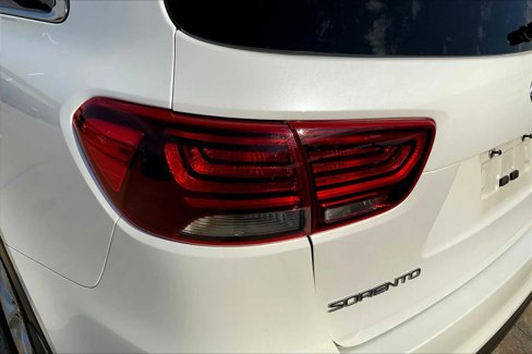 Used 2019 Kia Sorento L image 26