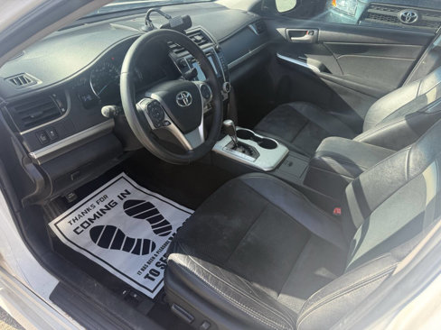 Used 2013 Toyota Camry SE image 25