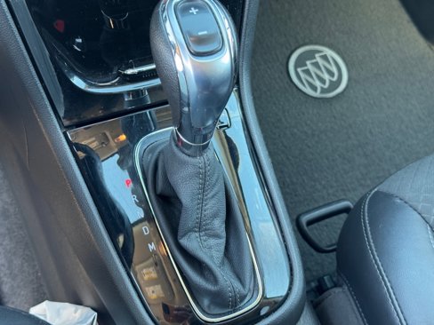 Used 2017 Buick Encore Preferred image 28