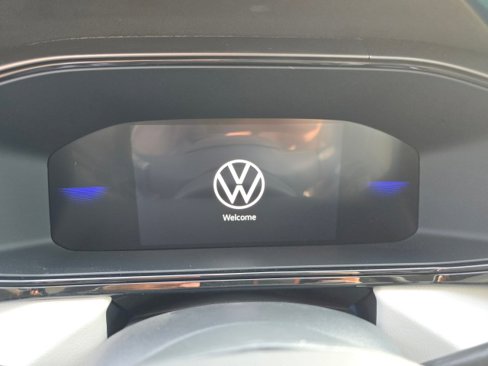 New 2025 Volkswagen Taos S image 40